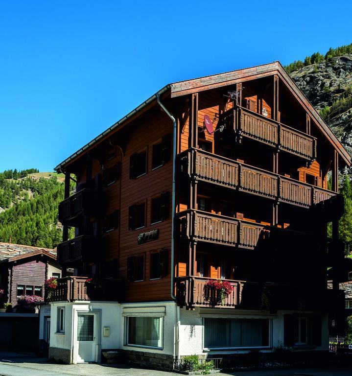 Haus Amour Saas-Grund Exterior foto